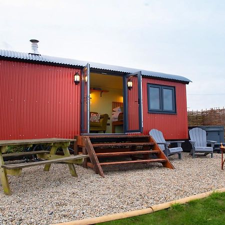 The Gambo Shepherd'S Hut Kidwelly Exterior foto